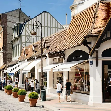 アパート Le Coeur De - 2 Pieces Design En Hypercentre De ドーヴィル